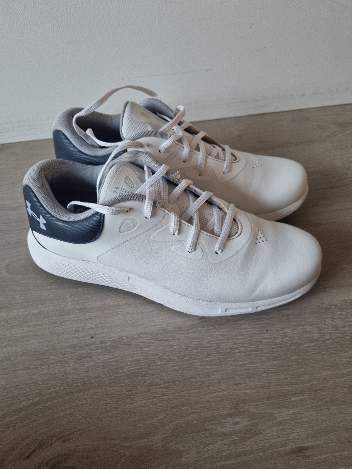 Under Armour golfschoenen - Maat 39 (of 38), Ophalen of Verzenden, Zo goed als nieuw, Schoenen, Overige merken