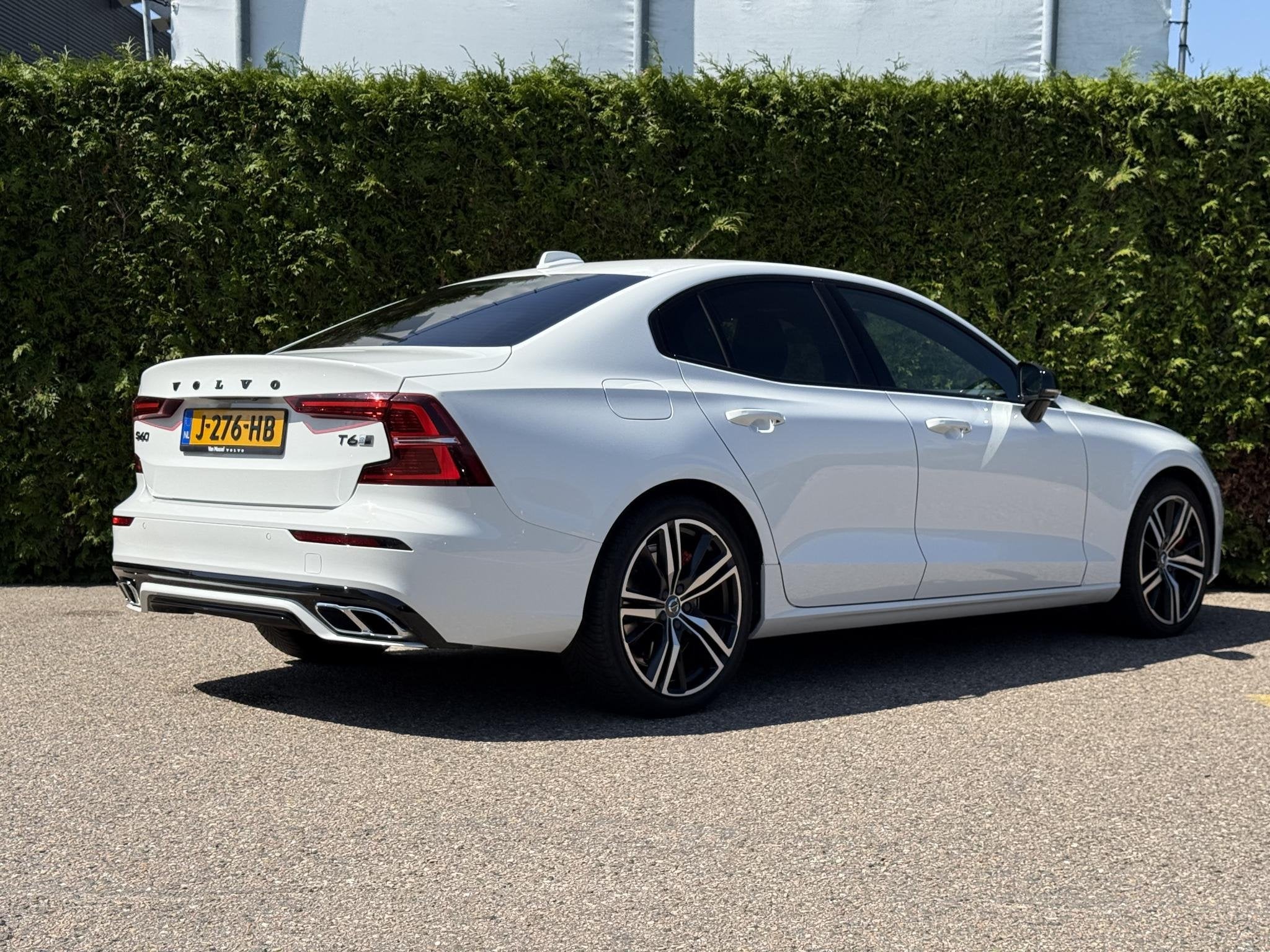 Volvo S60 T6 AWD Twin Engine R-Design | Trekhaak | Bliss | K, Auto's, Gebruikt, Euro 6, S60, Bedrijf