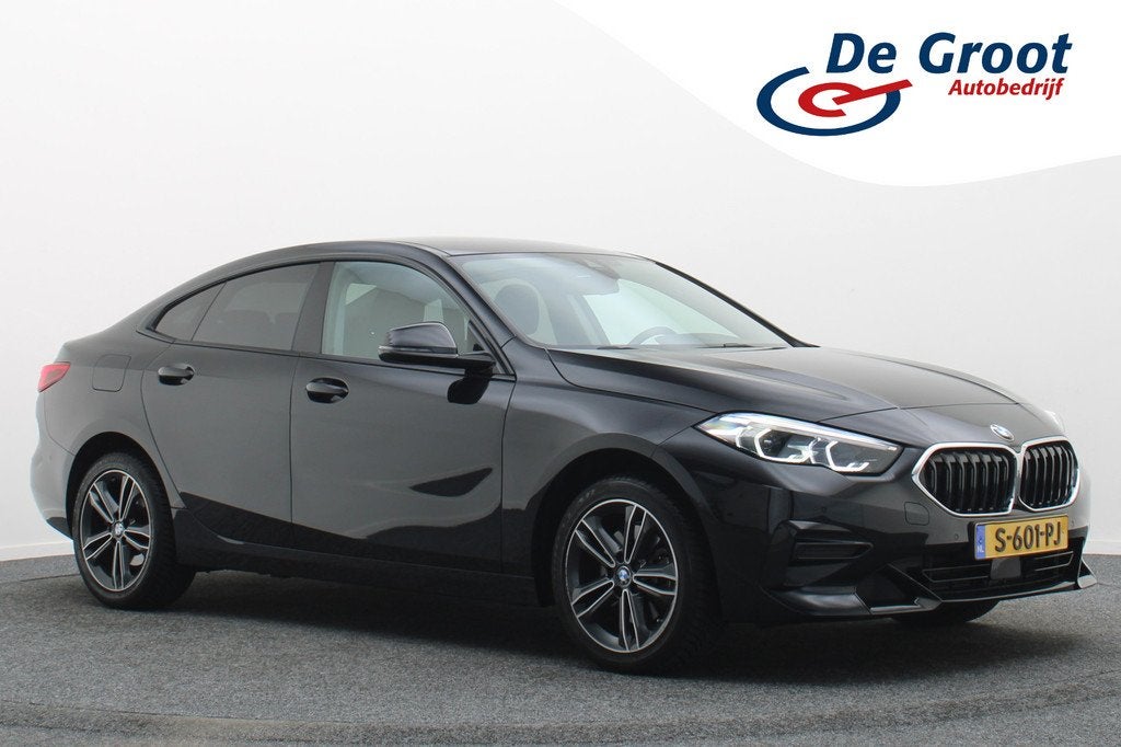 BMW 2 Serie Gran Coupé 218i Introduction Edition Automaat L, 136 pk, Gebruikt, 1350 kg, Leder en Stof
