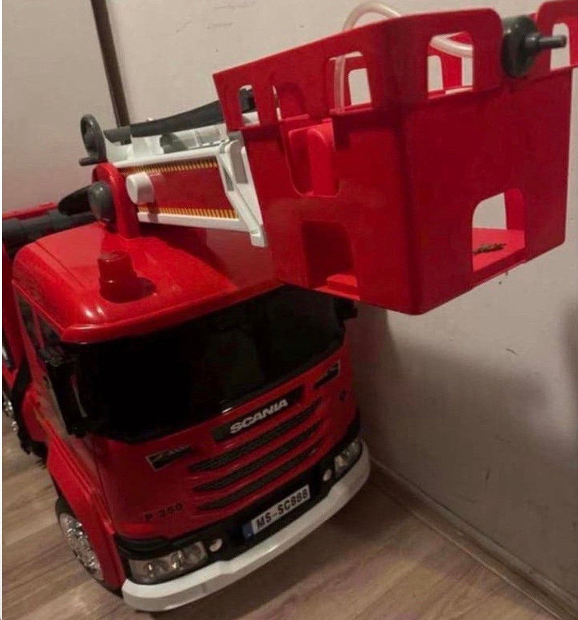 Brandweer auto, Zo goed als nieuw