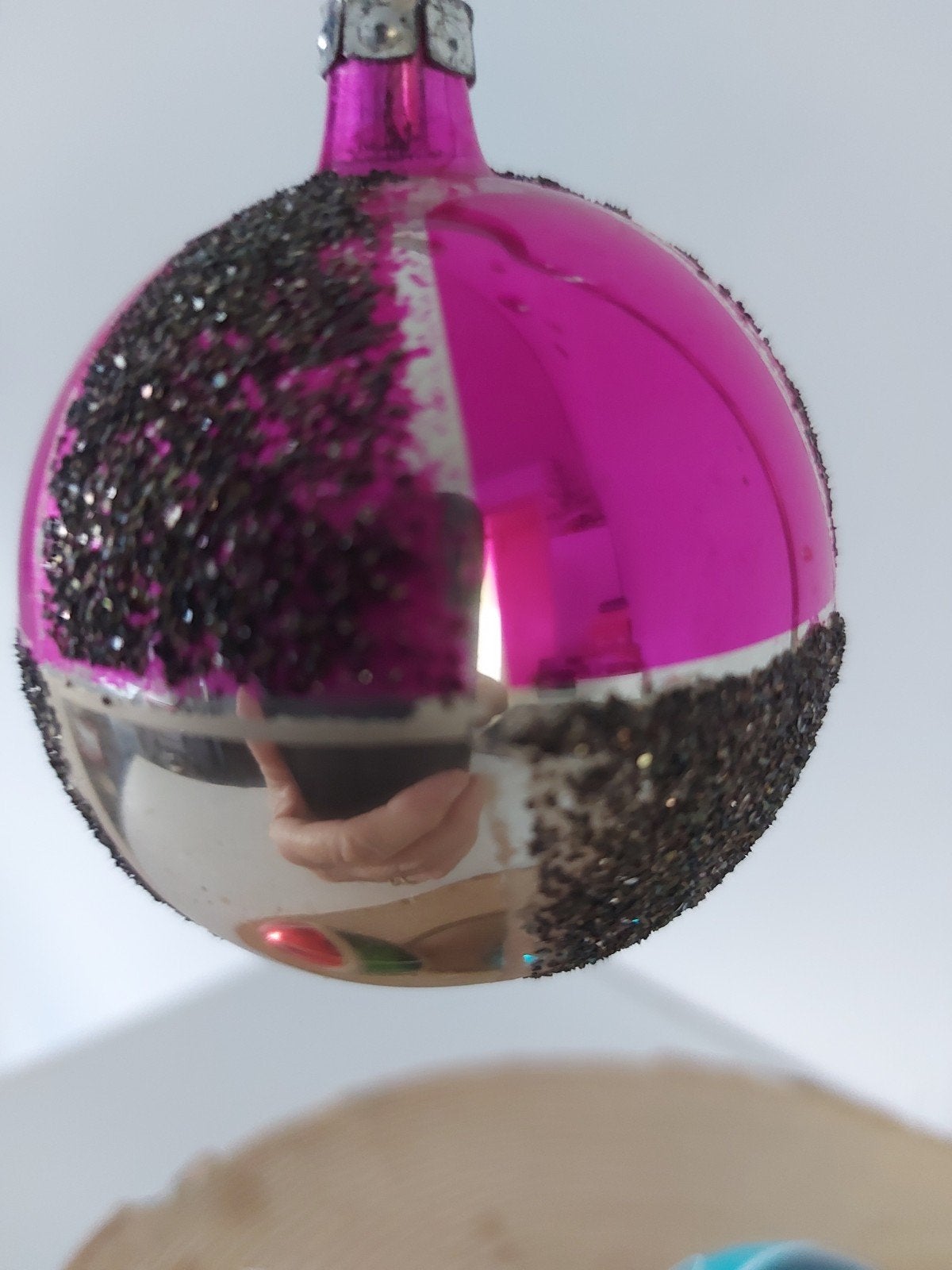 4 mooie gave oude kerstballen in doosje, Verzenden
