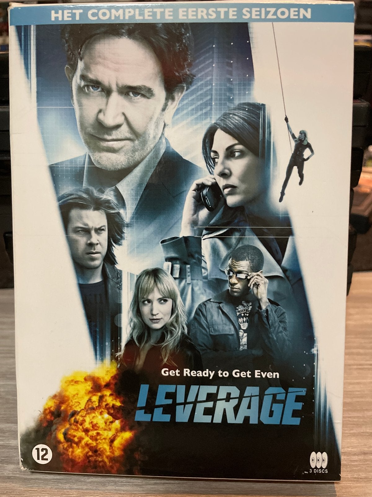 Leverage - Het Complete Eerste Seizoen (3 Discs), Engels, Nederlands, Ophalen of Verzenden, Zo goed als nieuw