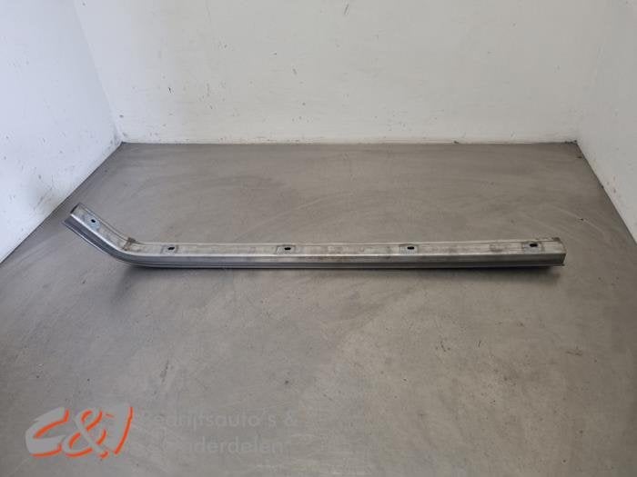 Schuifdeur Rail rechts van een Volkswagen Caddy, Gebruikt, -, Volkswagen, -