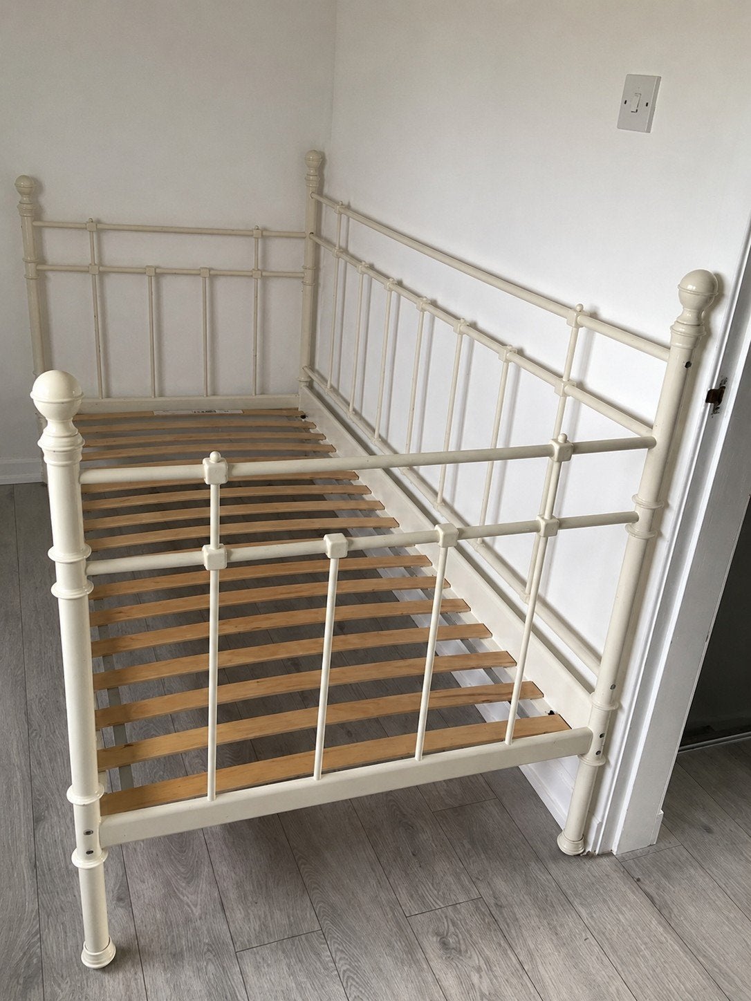 Ikea Tromsnes bed inclusief lattenbodem - Hilversum, Gebruikt, 90 cm, Eenpersoons, Wit