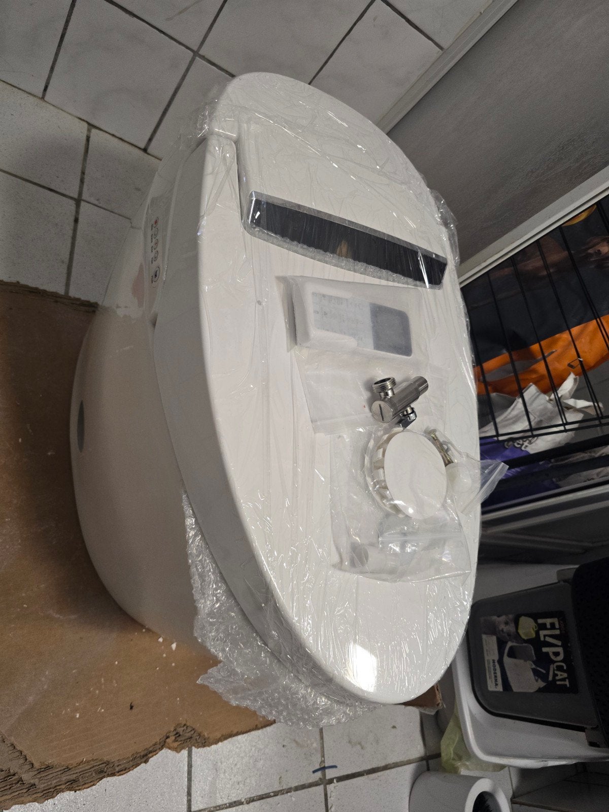 Douche WC met Afstandsbediening - Nieuw uit doos, Ophalen, Nieuw, Toilet