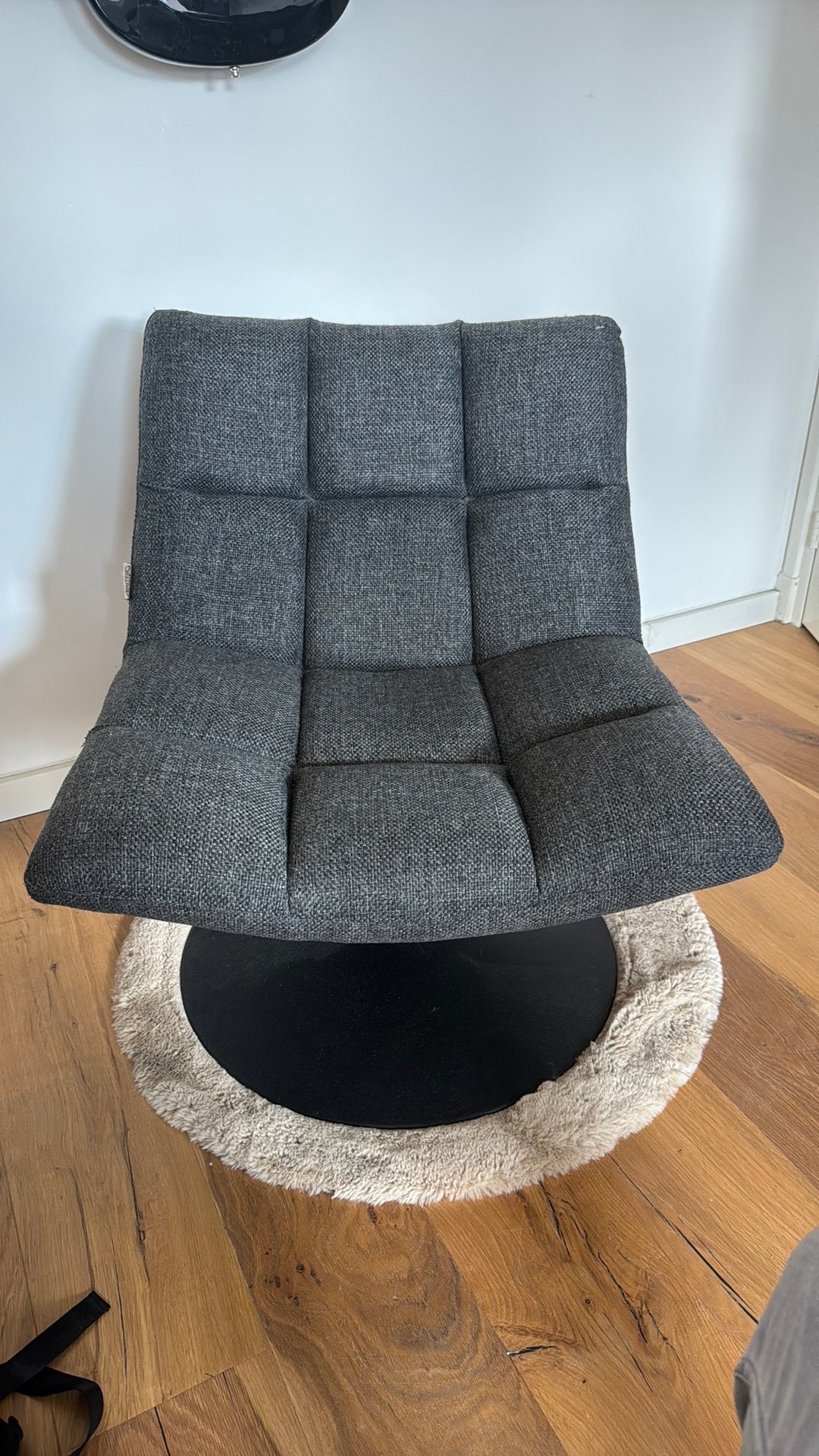 Dutchbone bar loungestoel / draaifauteuil donkergrijs, Ophalen, 75 tot 100 cm, Zo goed als nieuw, Stof