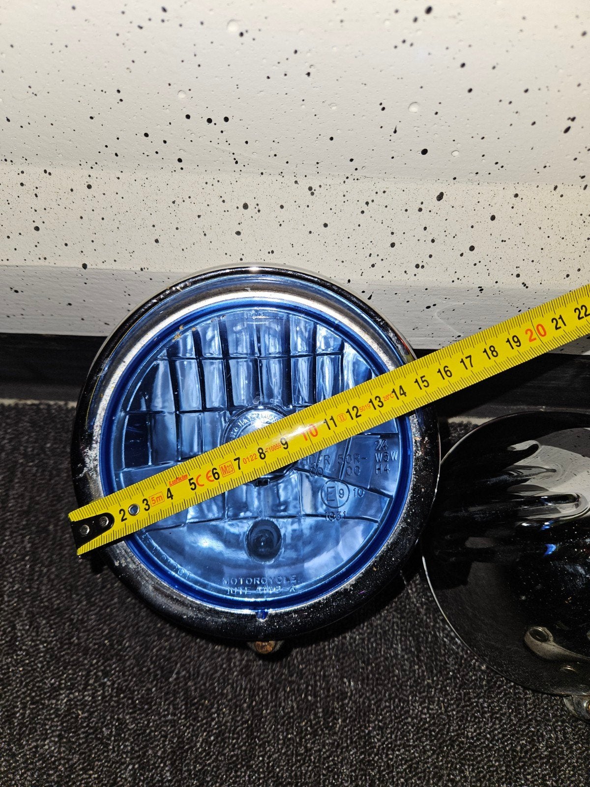 Yamaha koplampen, Ophalen