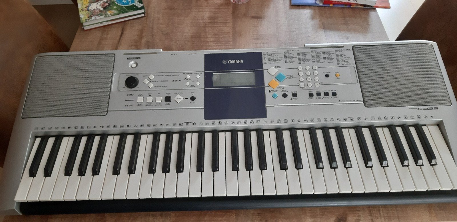 Keyboard., Muziek en Instrumenten, Keyboards, Ophalen, 61 toetsen