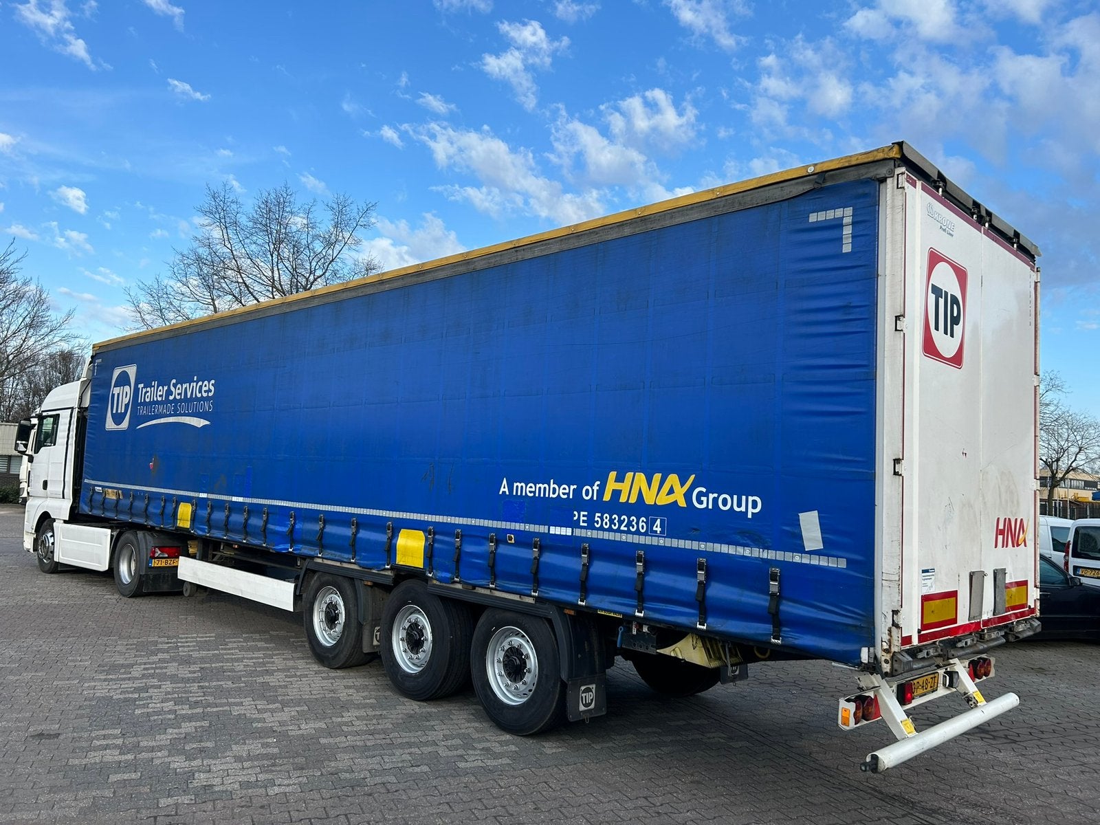 Te huur €200/week!! Tautliners / boxtrailers / chassis, Diesel, Particulier, Aanhangers en Opleggers, Te koop
