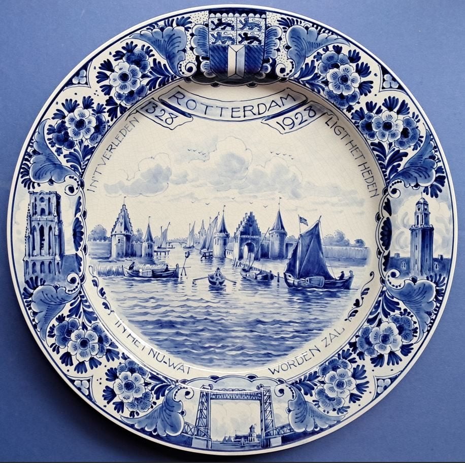 Porceleyne Fles 1928 Rotterdam 34cm (2) 600jr stadsrechten, Antiek en Kunst, Ophalen of Verzenden