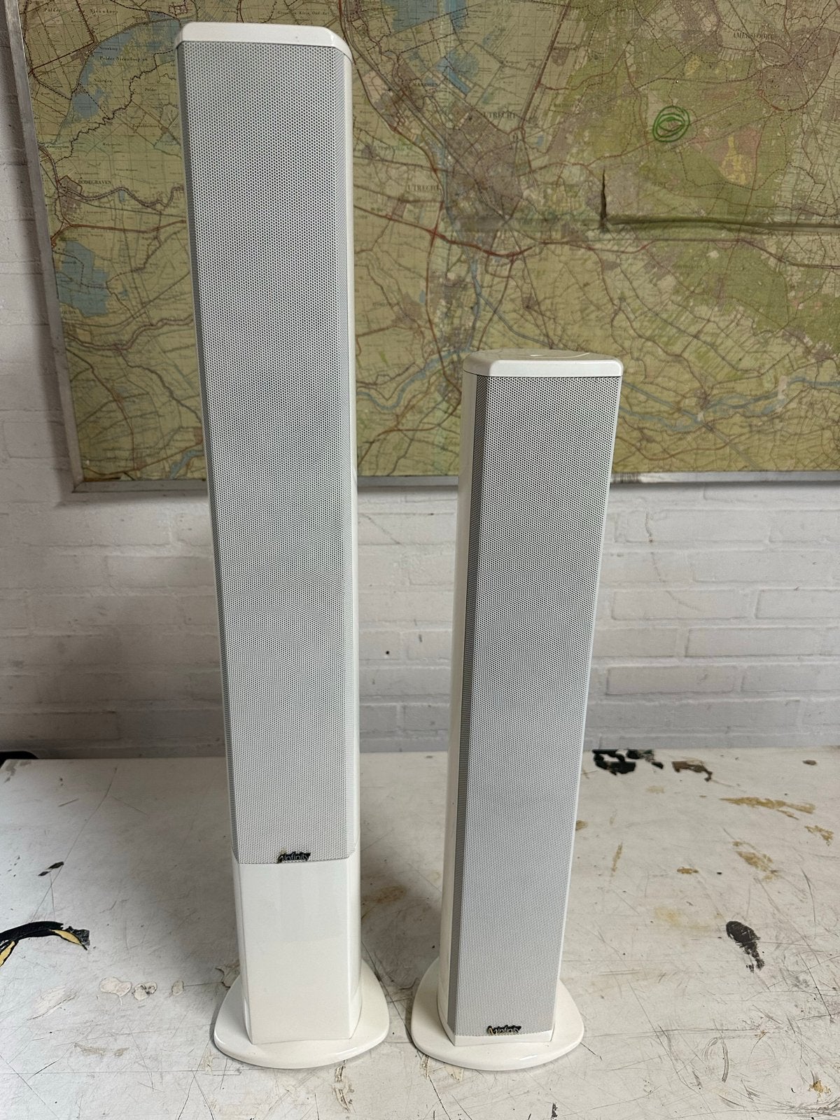 Infinity Total Solutions TSS-SAT 4000 Vloerstaande Luidsprek, Vloerstaande luidspreker, Gebruikt, Ophalen of Verzenden, Geschikt voor surround/home cinema