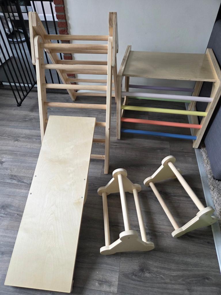Klimdriehoek, klimrek, balanceerelement, Ophalen, Zo goed als nieuw, Klimwand