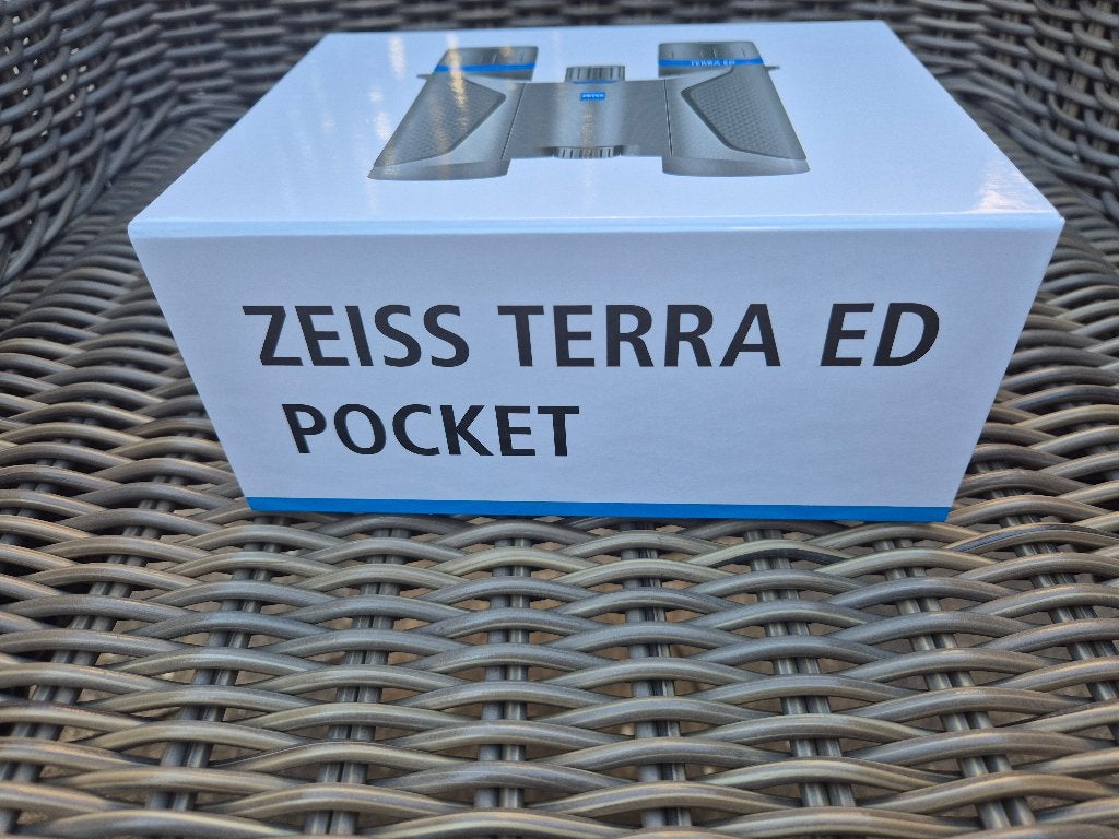 Zeiss Terra ED Pocket 8x25 - Nieuw | Compacte topkwaliteit, Dakkant (recht), Nieuw, Ophalen of Verzenden, 8 tot 12x