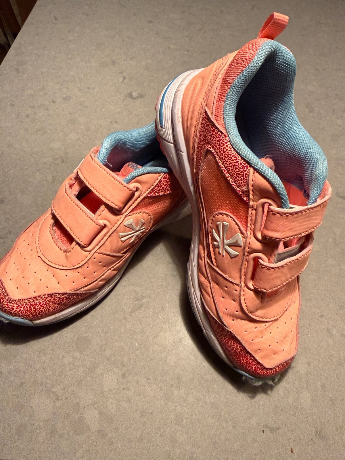 Reece Hockeyschoenen maat 32 - Zo goed als nieuw, Sport en Fitness, Hockey, Ophalen of Verzenden, Zo goed als nieuw, Schoenen