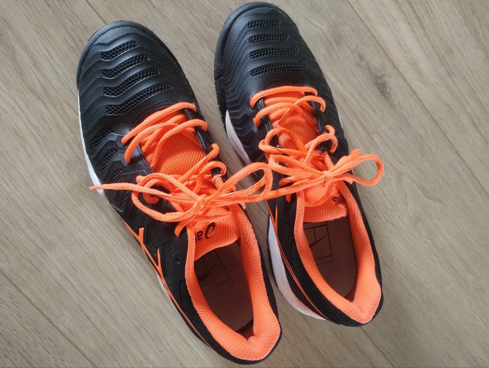 Asics Gel Revolution 7 Sportschoenen Maat 39.5, Ophalen, Zo goed als nieuw, Zwart