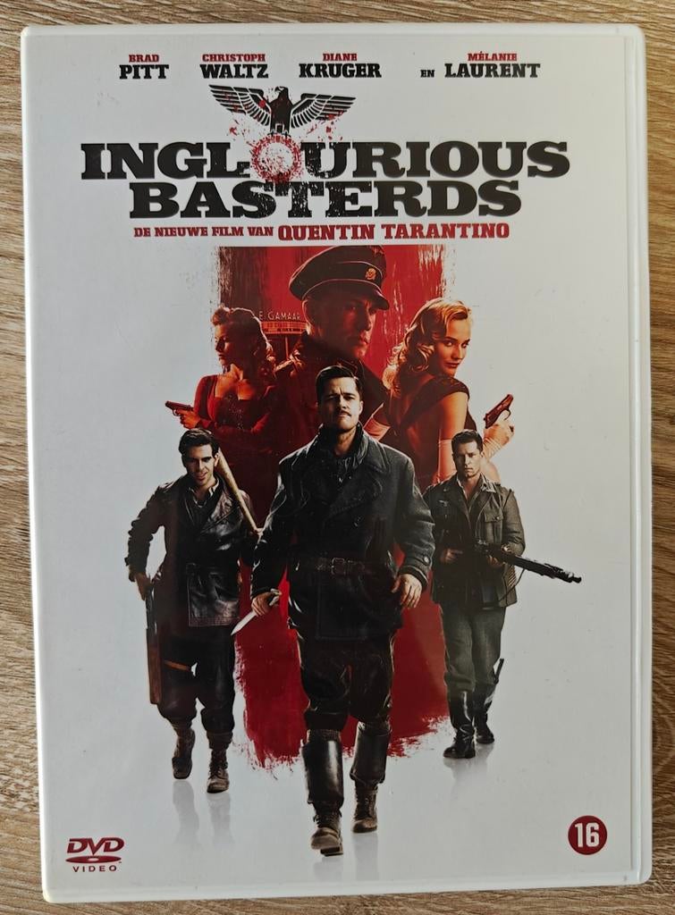 DVD - Inglourious Basterds - Brad Pitt & Christoph Waltz, Vanaf 16 jaar, Ophalen of Verzenden, Zo goed als nieuw, Actie