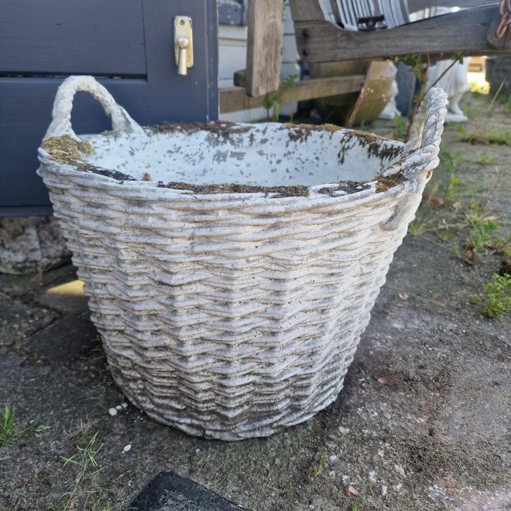 Betonnen mand - 43 cm breed, 45 cm hoog (incl. handvaten), Gebruikt, 40 cm of meer, Binnen, Ophalen of Verzenden