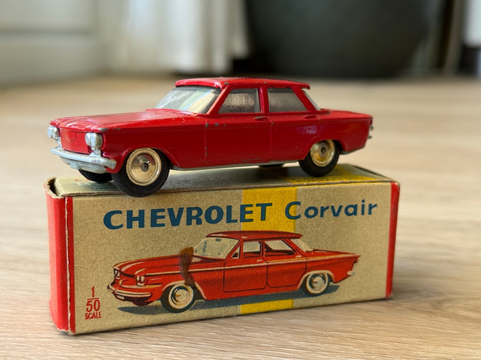 Lone Star Roadmasters Chevrolet Corvair 1/50 met doosje, Ophalen, Gebruikt, Auto