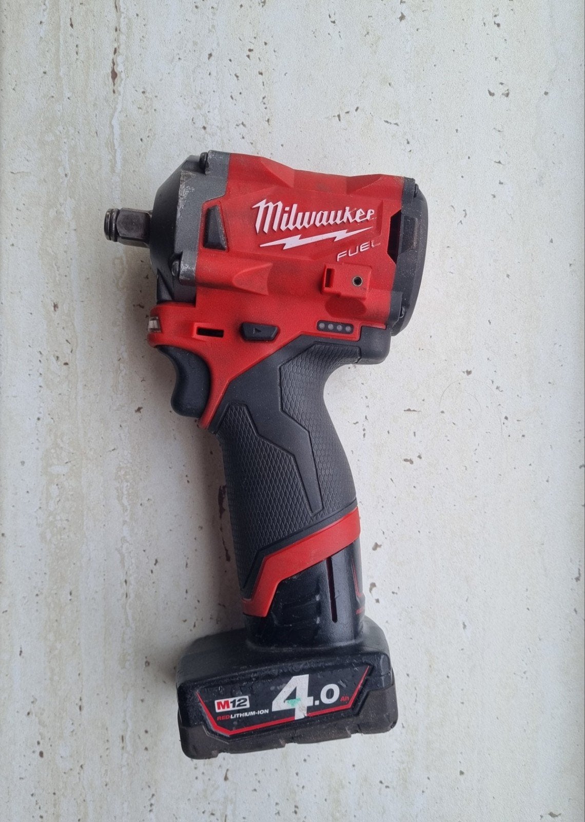 Milwaukee M12 slagmoersleutel, Ophalen of Verzenden, Zo goed als nieuw