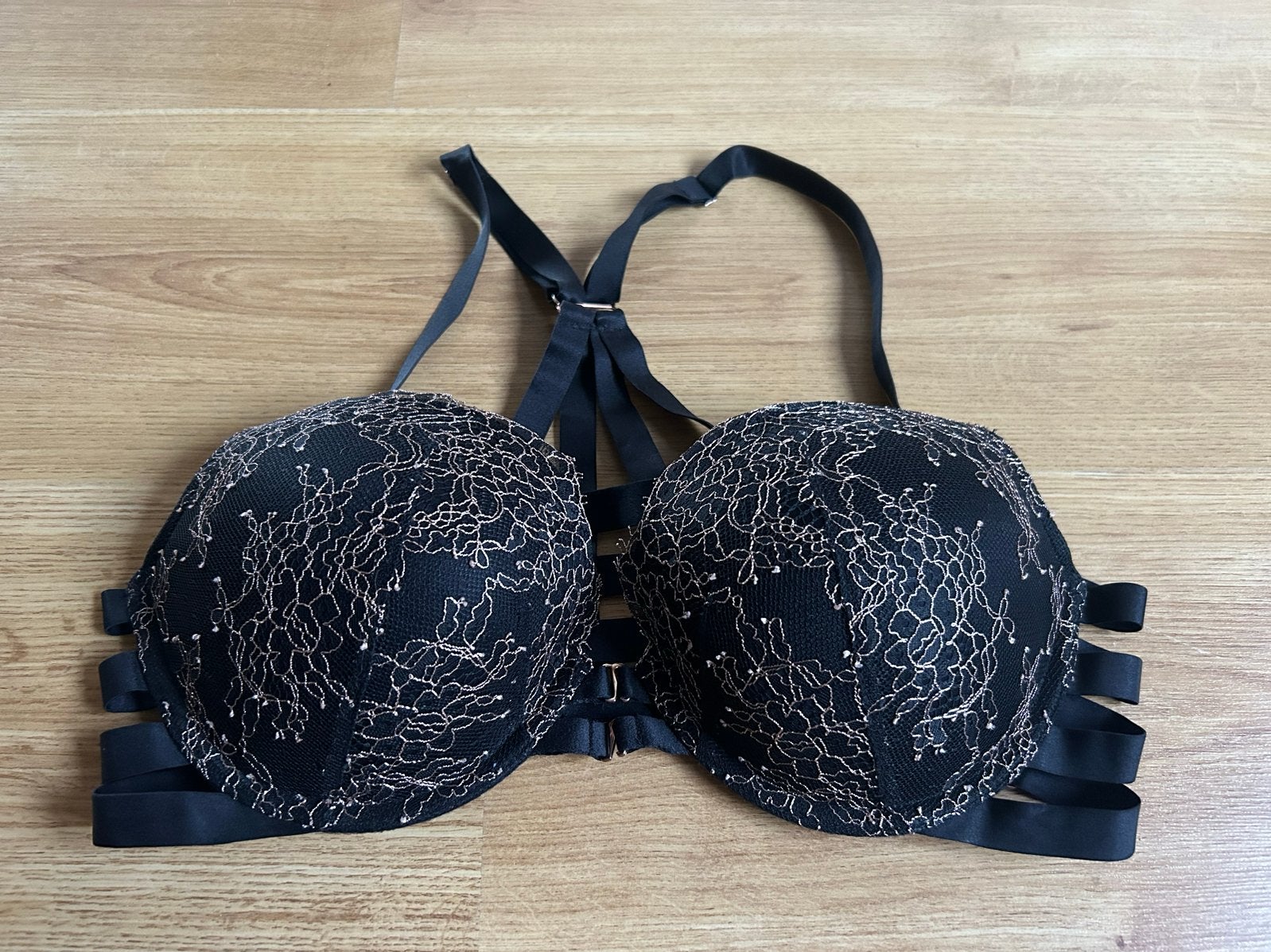 Prachtige Victoria’s secret bh met voorsluiting maat 36D, Ophalen of Verzenden, Zwart, BH