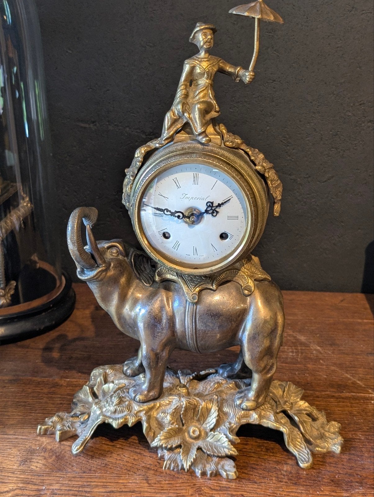 bronzen olifant pendule €370. 40 cm hoog vaste prijs, Antiek en Kunst, Ophalen