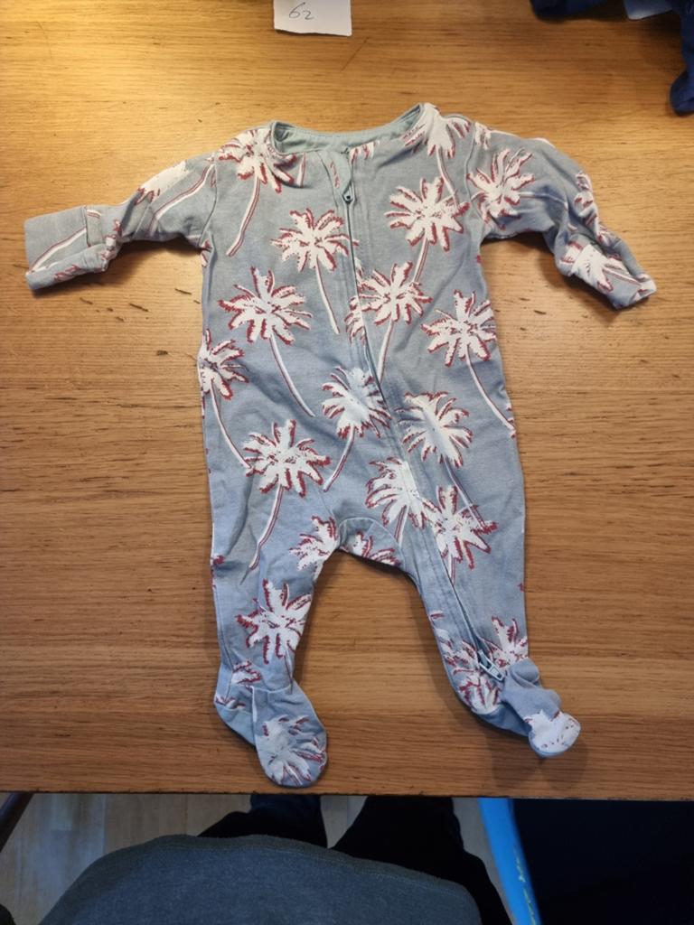 Babykleding pakket maat 50 - Rompers, broekjes, pakjes, Ophalen of Verzenden, Gebruikt, Diverse merken, Jongetje of Meisje