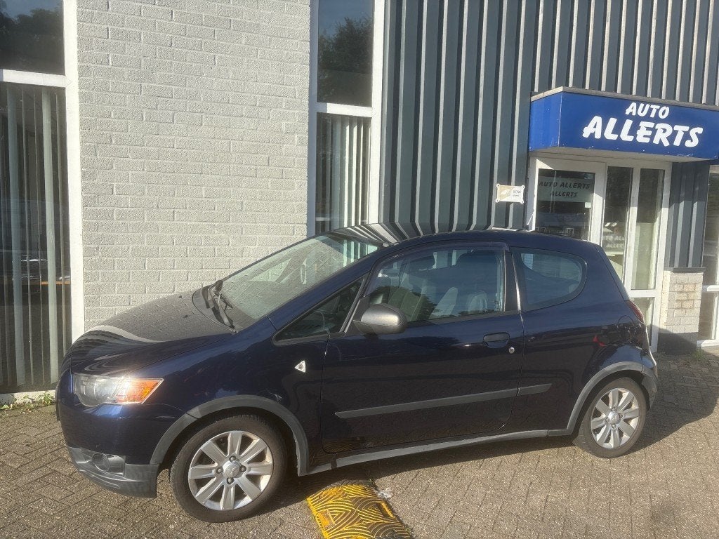 Mitsubishi COLT 1.1 INVITE, Auto's, Voorwielaandrijving, 1063 kg, Gebruikt, 580 kg