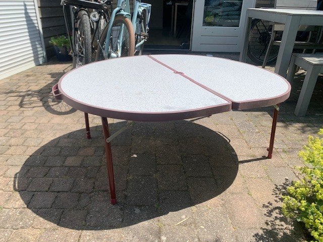 Campingtafel ovaal inklapbaar, Ophalen of Verzenden, Zo goed als nieuw, Campingtafel