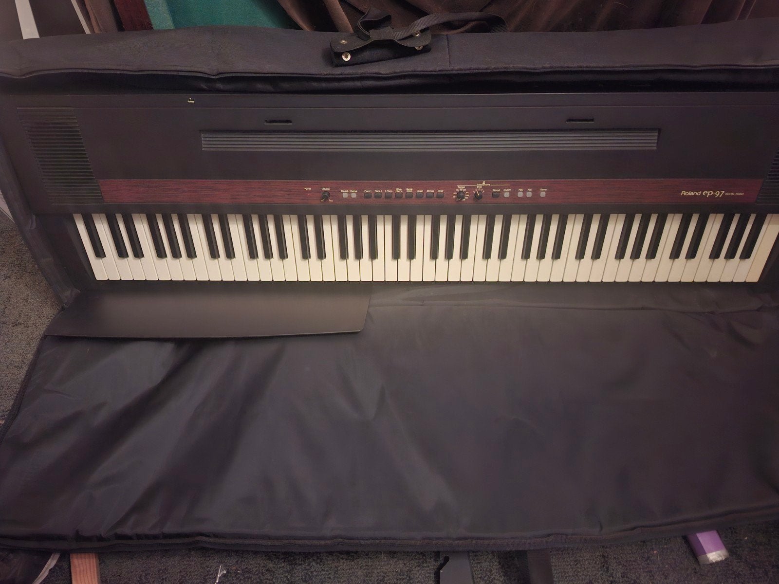 Roland EP-97 Draagbare Elektronische Piano met Draagtas, Ophalen