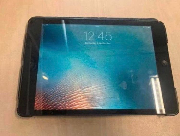 Apple iPad Mini 1 16GB zwart, Computers en Software, Apple iPads, Apple iPad, 8 inch, Ophalen of Verzenden, Zo goed als nieuw