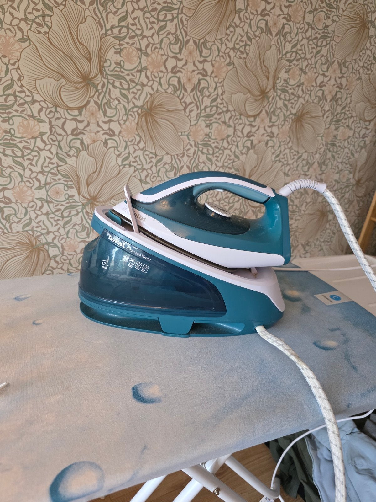 Tefal Express Easy Stoomstrijkijzer - Zo goed als nieuw, Ophalen of Verzenden, Zo goed als nieuw, Strijkijzer met snoer