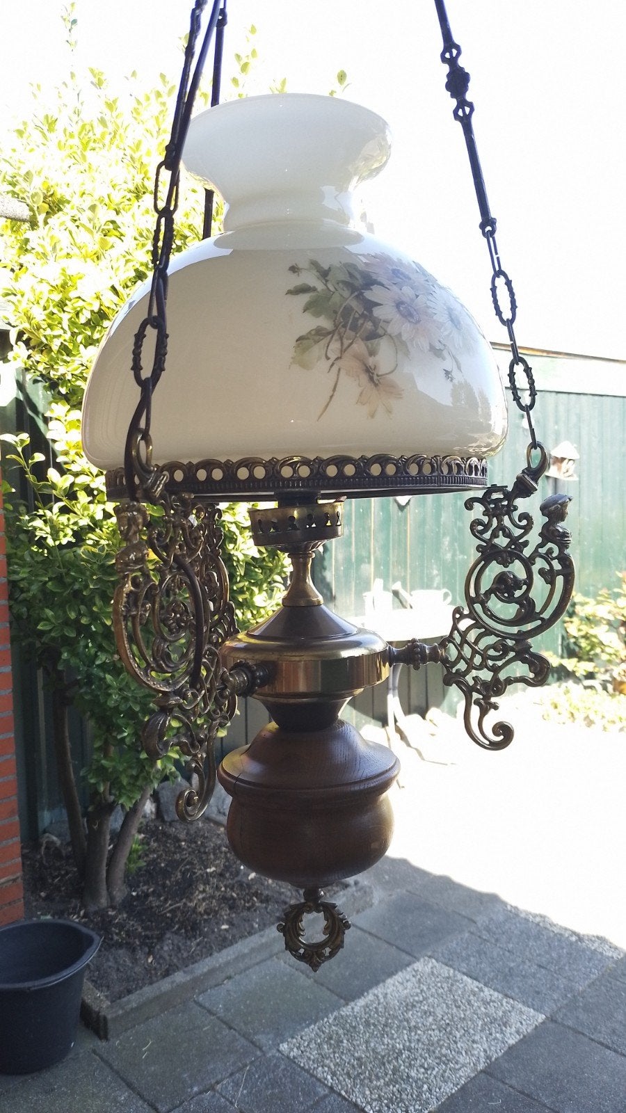 HANGLAMP MET BLOEMMOTIEF OP OPALEN KAP., Ophalen, Gebruikt