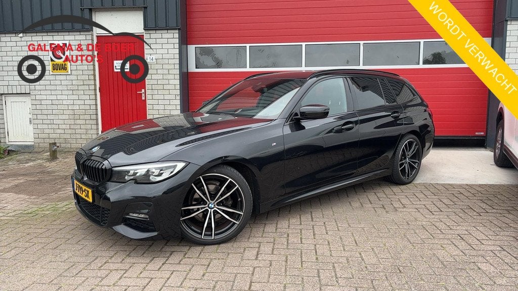 BMW 3-serie Touring 318i Executive Edition M-SPORT / BLACK O, Auto's, BMW, Automaat, 1998 cc, Achterwielaandrijving, Gebruikt