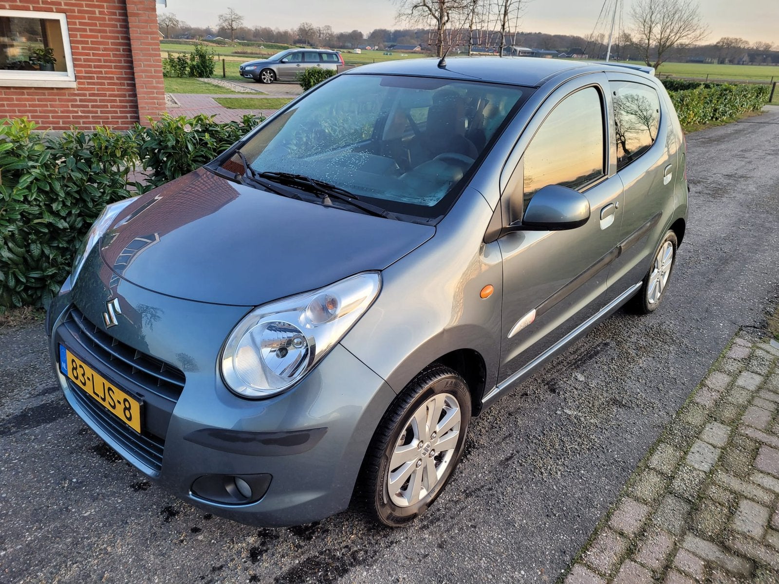 Suzuki Alto 1.0 2010 Grijs, Voorwielaandrijving, 200 kg, 4 stoelen, Origineel Nederlands