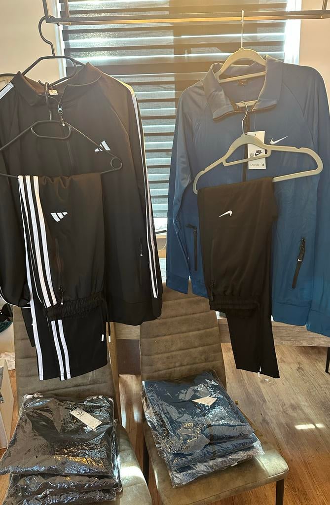 Nieuw Nike en Adidas trainingspakken - Alle maten beschikbaa, Kleding | Heren, Zwart, Nieuw, Overige maten, Ophalen of Verzenden