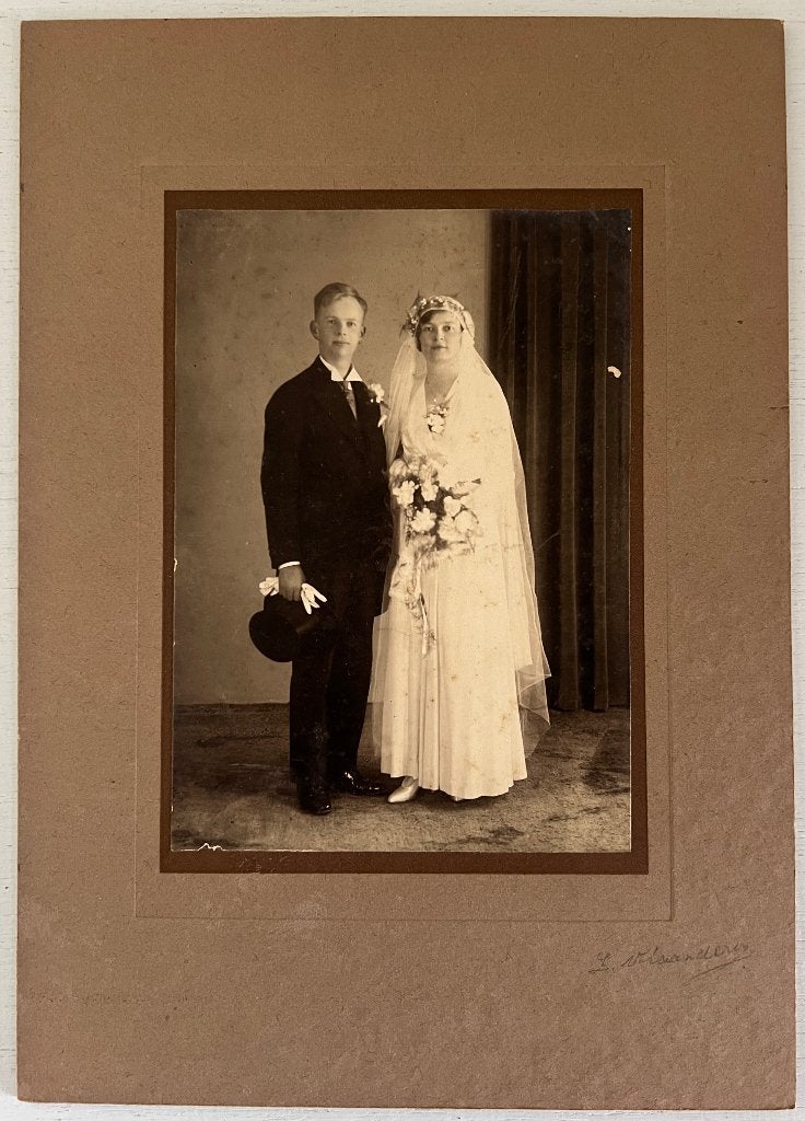Trouwfoto (1932) Fotograaf L. Vlaanderen Alkmaar, Ophalen of Verzenden, Voor 1940, Gebruikt