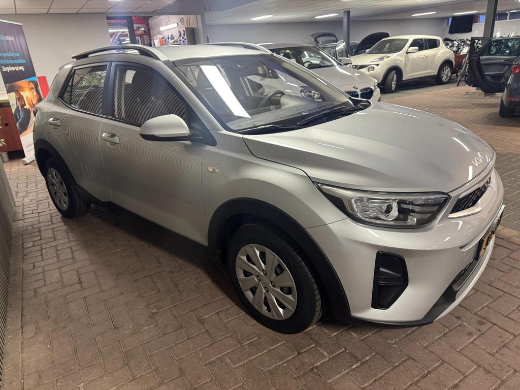 Kia STONIC 1.2 MPi Design Edition, Auto's, Voorwielaandrijving, Gebruikt, Euro 6, 4 cilinders