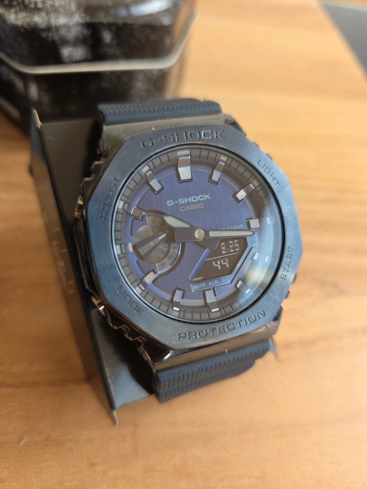 Casio G-Shock GM-2100N-2A 'CasiOak' - Zo goed als nieuw, Casio, Polshorloge, Kunststof, Ophalen of Verzenden
