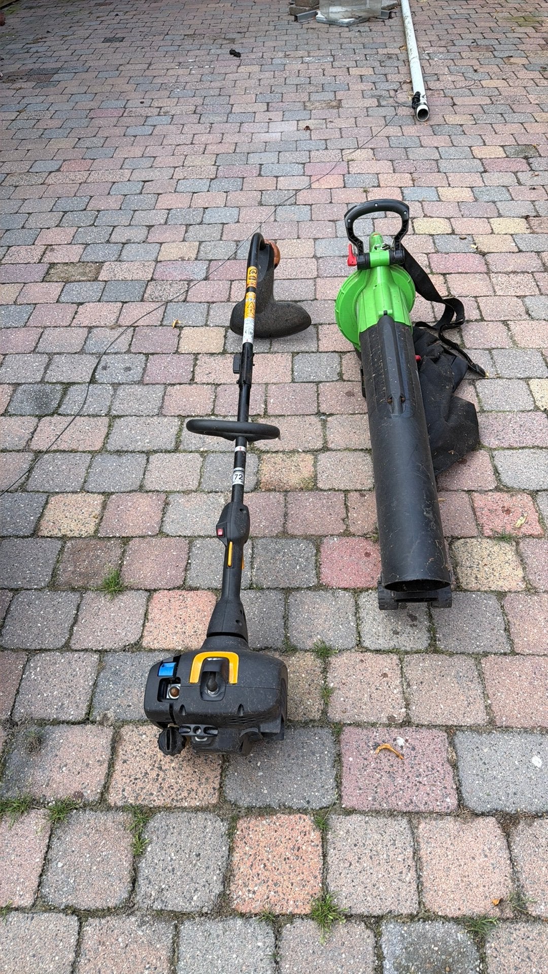 Bosmaaier en bladzuiger, Ophalen, Zo goed als nieuw, Benzine