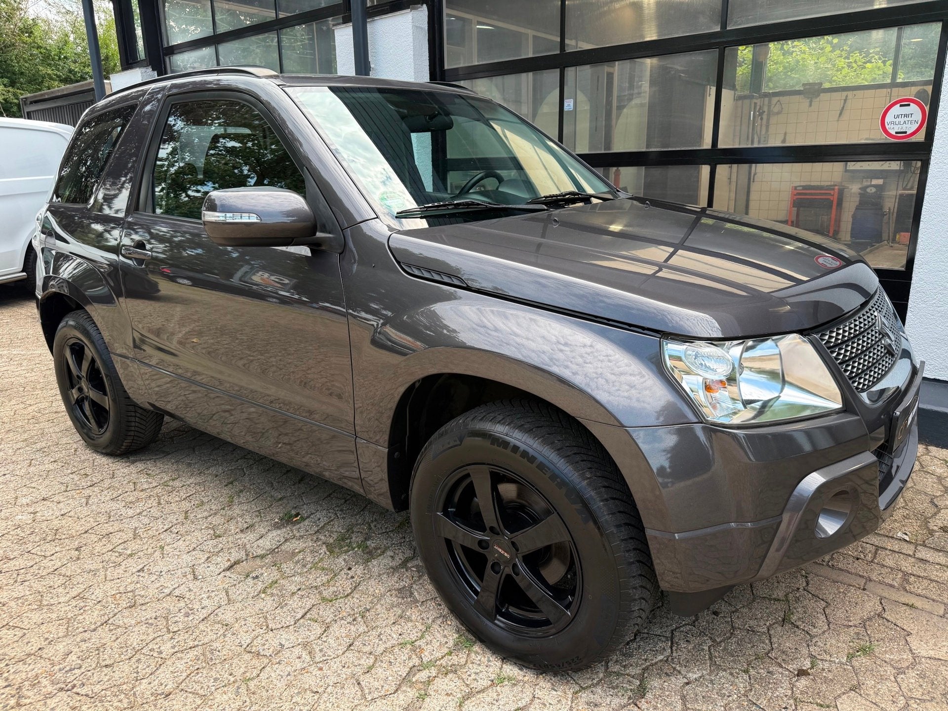 Suzuki Grand Vitara 2.4 Exclusive*Clima*Nap*Stoelverwarming*, Auto's, Suzuki, Dealer onderhouden, Stof, Gebruikt, Zwart