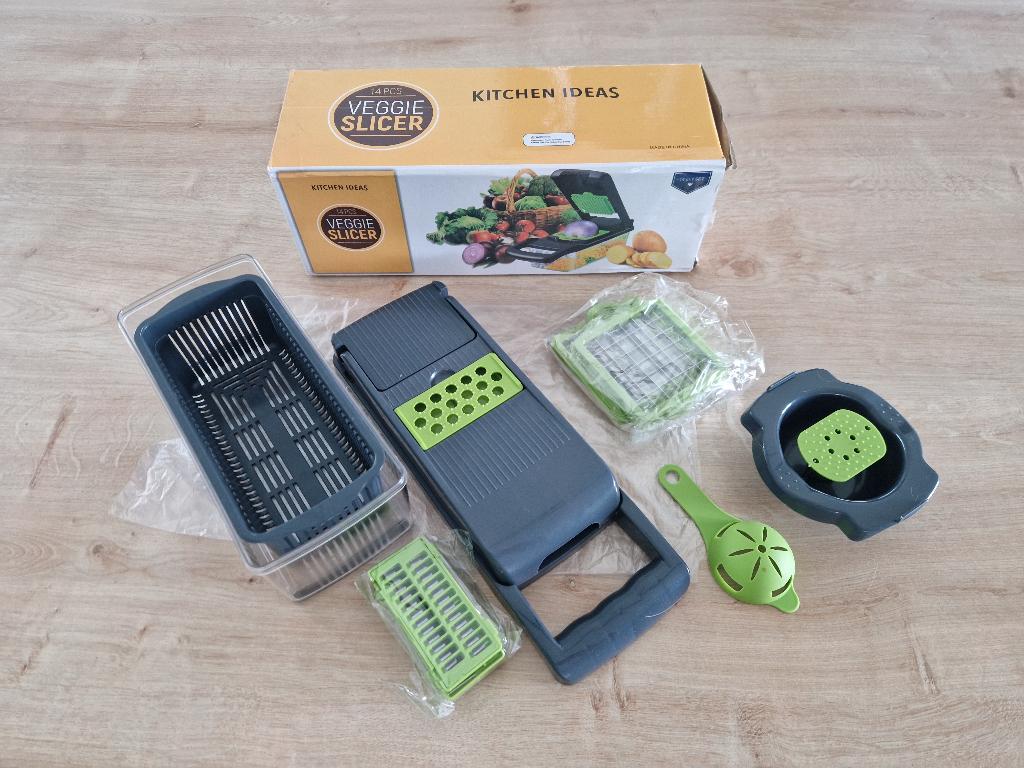 Groentesnijder nooit gebruikt, nieuw in verpakking, Snijmachine, Ophalen of Verzenden, Nieuw