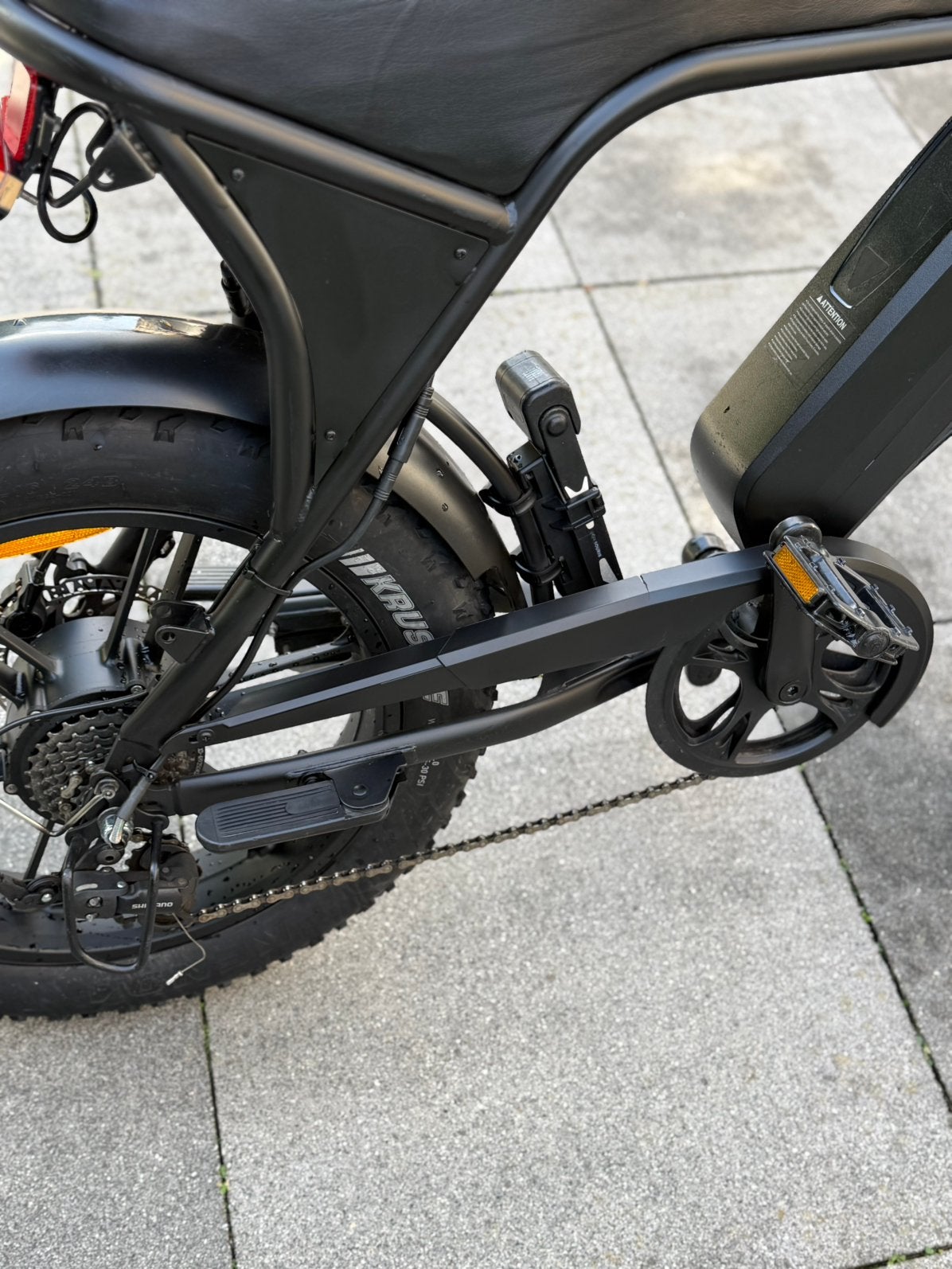 Fatbike V8 3.0 | Geen krassen | Achterzitje erbij, Fietsen en Brommers, Gebruikt, 51 tot 55 cm, 30 tot 50 km per accu, Ophalen
