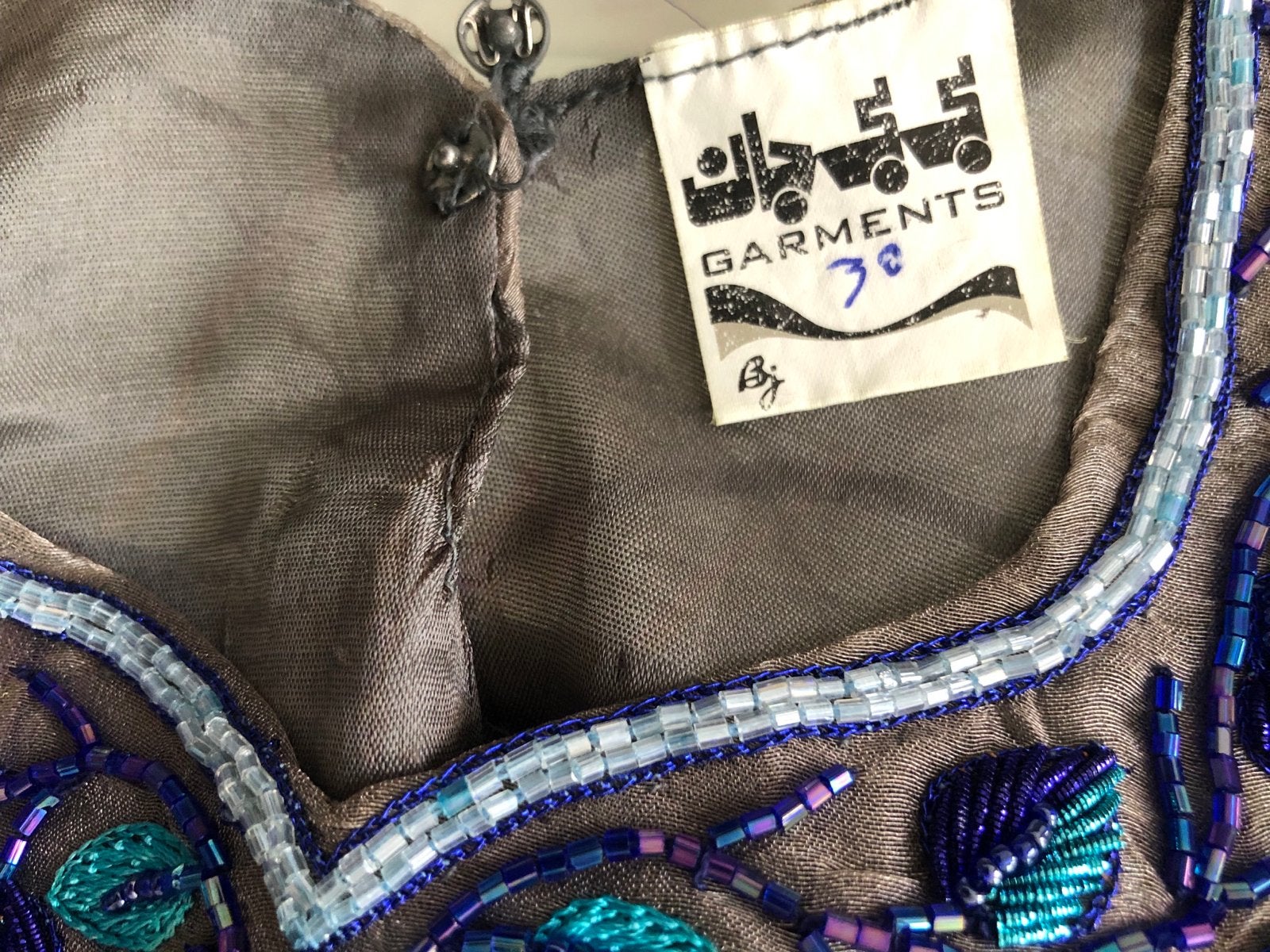 Prachtige Bollywood Lehenga met gedetailleerd borduurwerk, Ophalen of Verzenden, Gedragen