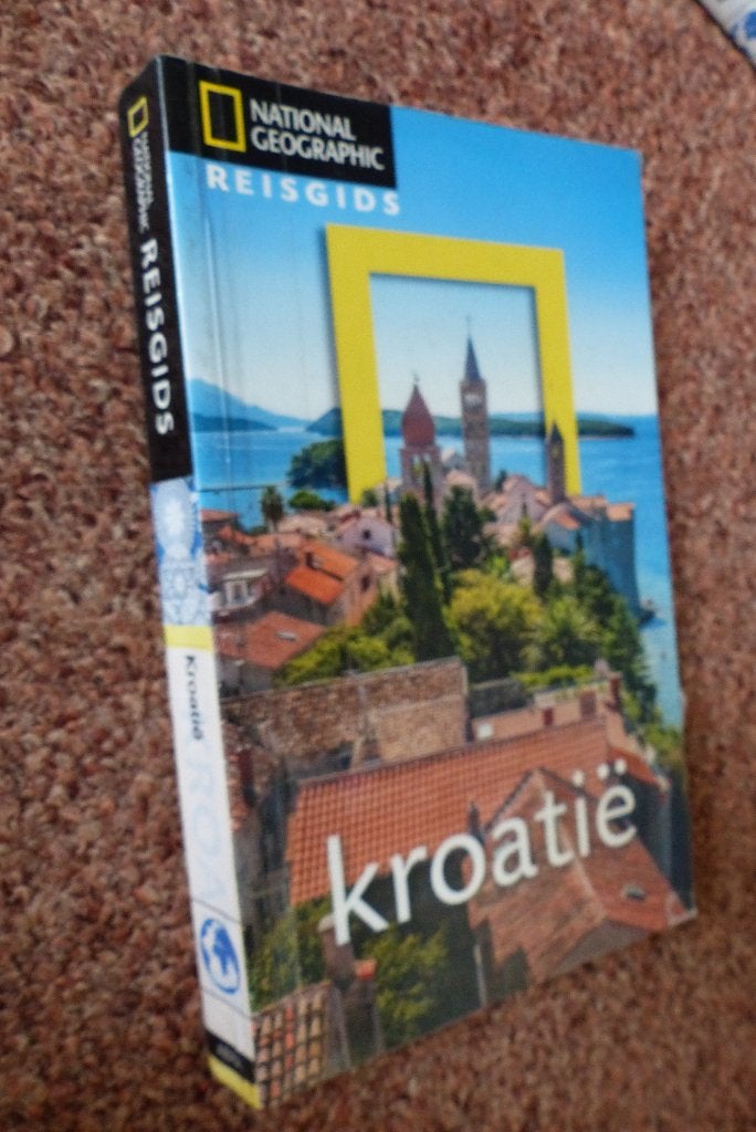 reisgids Kroatië Kroatische kust noord Macedonië, Europa, Ophalen of Verzenden, Reisgids of -boek, Gelezen