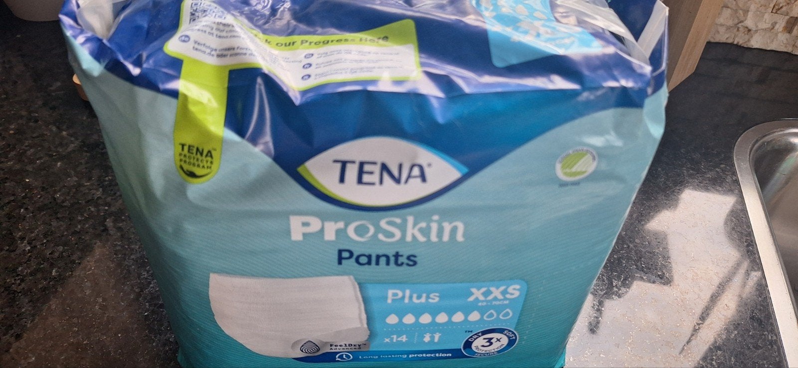 Tena ProSkin night Pants Plus Luierbroekjes XXS luiers, Ophalen of Verzenden, Nieuw