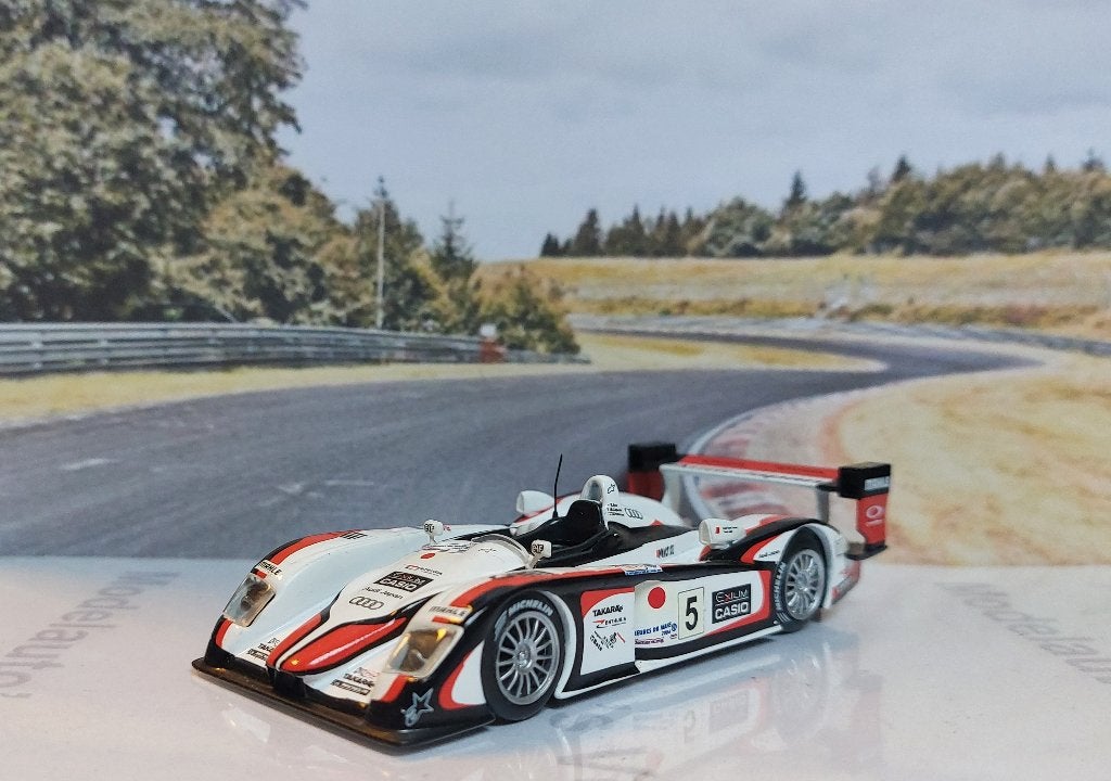 1:43 Audi R8 Spyder #5; Le Mans 24 Hours 2004; Ixo: LM2004, Ophalen of Verzenden, Gebruikt, Auto, Overige merken