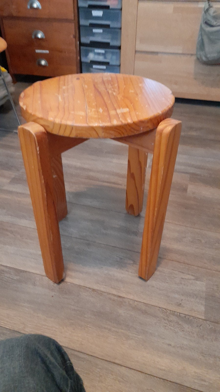 Houten krukje, vintage stijl  2 stuks, Ophalen