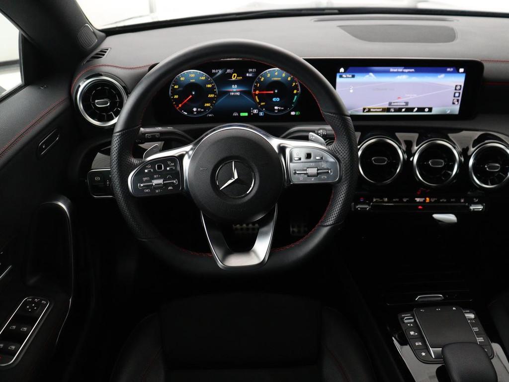 Mercedes-Benz CLA-klasse Shooting Brake 250e AMG | Adaptive, Auto's, CLA, Gebruikt, 4 cilinders, 16 kWh