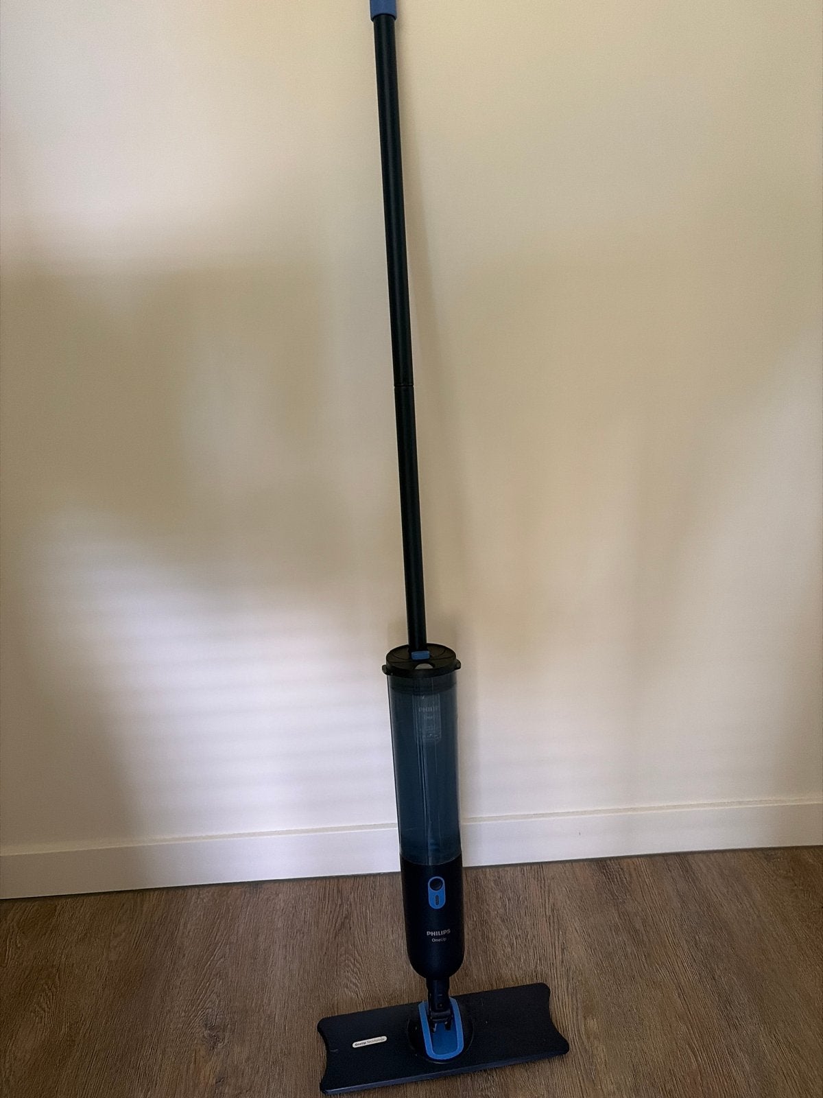 Philips OneUp Dweil met Sprayfunctie, Ophalen of Verzenden, Gebruikt