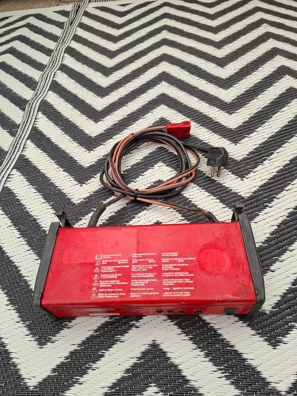fronius selectiva lader 24 Volt 20 Amp, Ophalen, Gebruikt